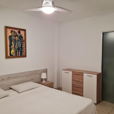 Habitaciones Nathaly Armenime Exteriör bild